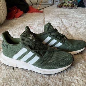 Adidas Swift Run